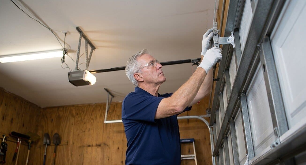 Garage Door Repair in Highland City, FL